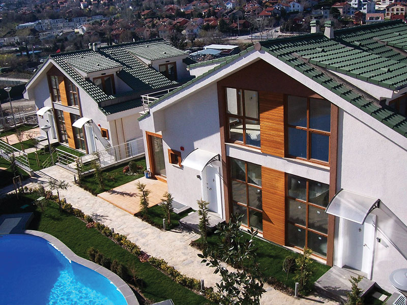 Phase I : Turnkey construction of 6 villas.
Phase II: Turnkey construction of 6 villas combined of 12 separate houses.