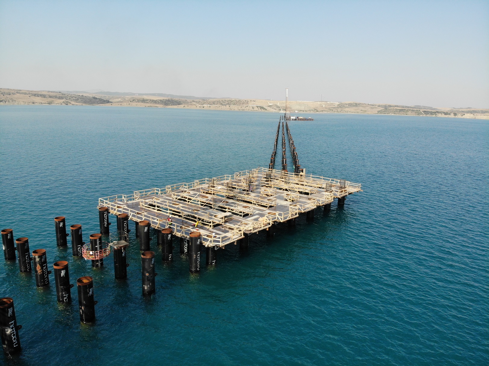 5ddfba62b68e2.JPG Turkey Hunutlu Thermal Power Plant Project 2×660 MW Ultra-Supercritical Units – Engineering, Procurement and Construction of Marine Structures.